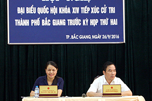 Đại biểu Quốc hội tiếp xúc cử tri tại thành phố Bắc Giang